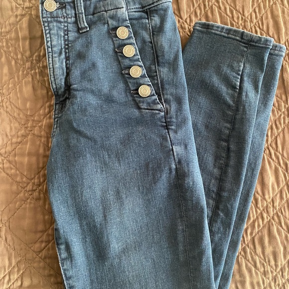 GAP Women’s High Rise Legging Jeans - Picture 4 of 4